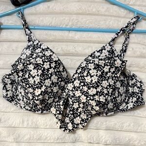 La Vie en Rose Floral Black and White Bikini Top